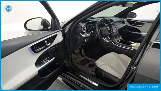 MERCEDES C-CLASS C300 4MATIC AMG LINE
