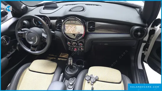 MINI COOPER CONVERTIBLE RESOLUTE EDITION