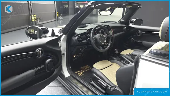 MINI COOPER CONVERTIBLE RESOLUTE EDITION