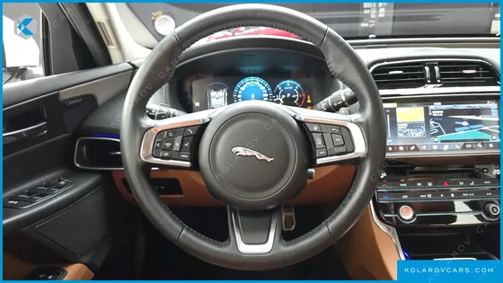 JAGUAR XE 20D PORTFOLIO
