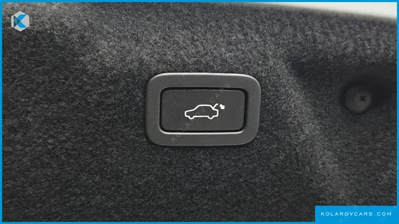 JAGUAR XE 20D PORTFOLIO