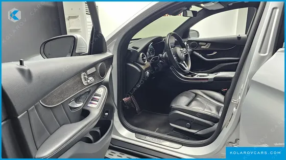 MERCEDES GLC-CLASS GCL300 4MATIC COUPE
