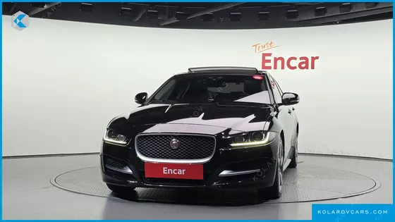JAGUAR XE 20D R-SPORT