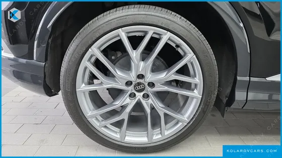 AUDI Q4 E-TRON 45 PREMIUM