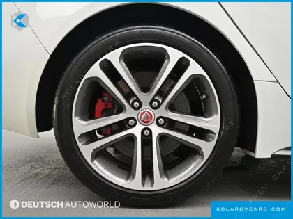 JAGUAR XE 3.0 SC S