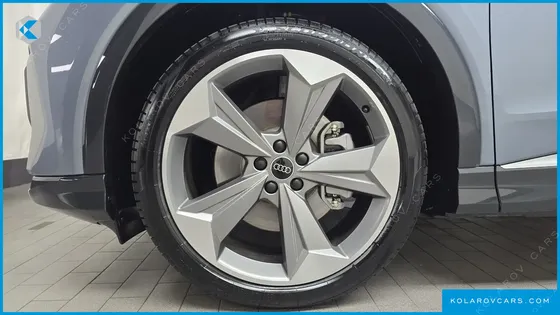 AUDI Q4 E-TRON 45 PREMIUM SPORTBACK