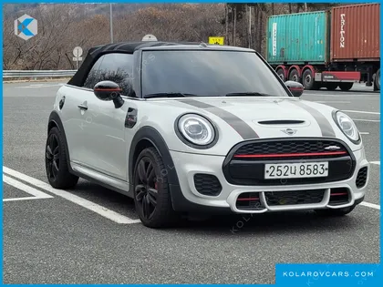 MINI COOPER CONVERTIBLE JCW