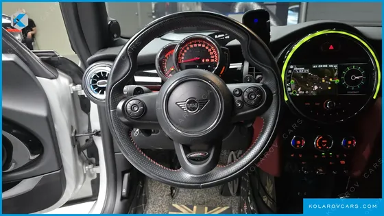 MINI COOPER CONVERTIBLE JCW