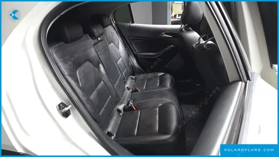 MERCEDES GLA-CLASS GLA200 D 4MATIC