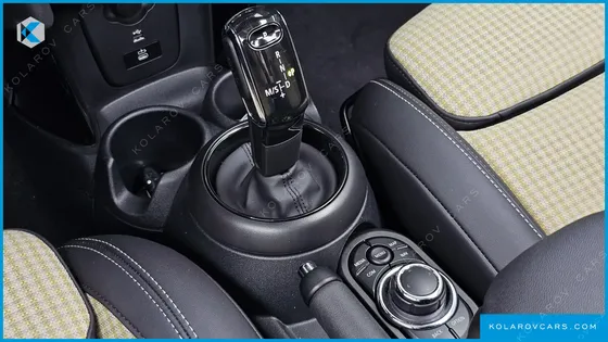 MINI COOPER CONVERTIBLE RESOLUTE EDITION