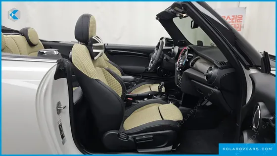 MINI COOPER CONVERTIBLE RESOLUTE EDITION