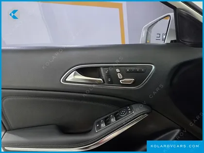 MERCEDES GLA-CLASS GLA220 PREMIUM