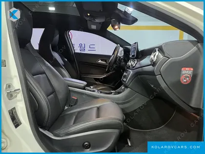 MERCEDES GLA-CLASS GLA220 PREMIUM