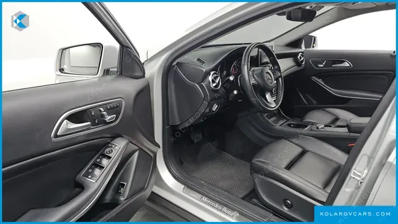 MERCEDES GLA-CLASS GLA220