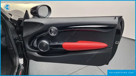 MINI COOPER CONVERTIBLE JCW