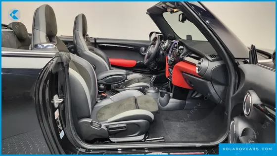 MINI COOPER CONVERTIBLE JCW
