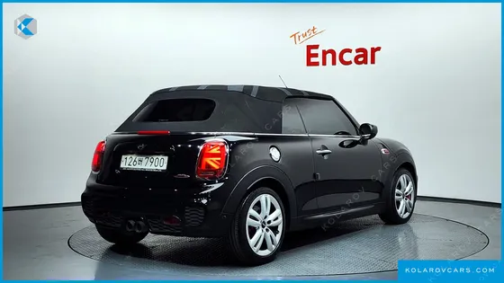 MINI COOPER CONVERTIBLE JCW