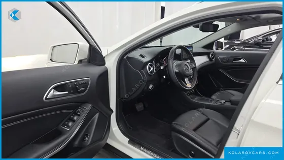 MERCEDES GLA-CLASS GLA200 D 4MATIC