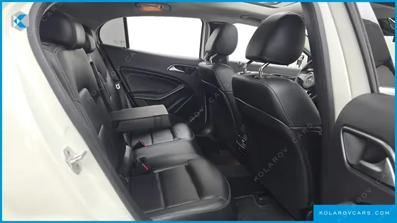 MERCEDES GLA-CLASS GLA200 D 4MATIC