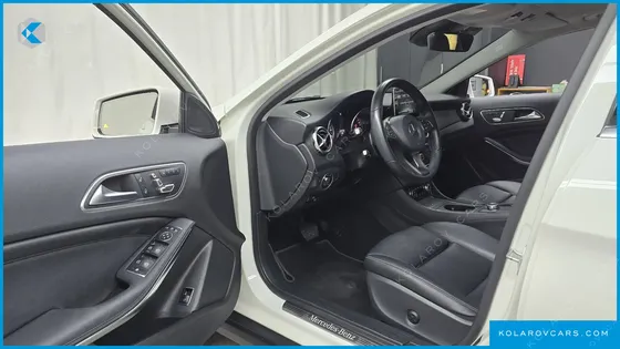 MERCEDES GLA-CLASS GLA220