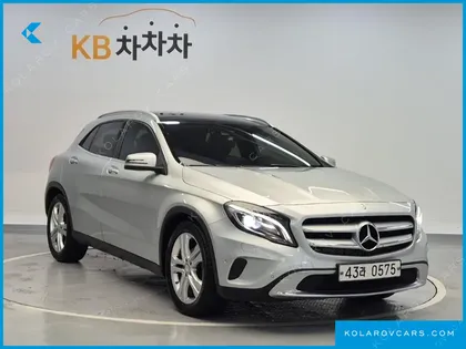 MERCEDES GLA-CLASS GLA200 D 4MATIC