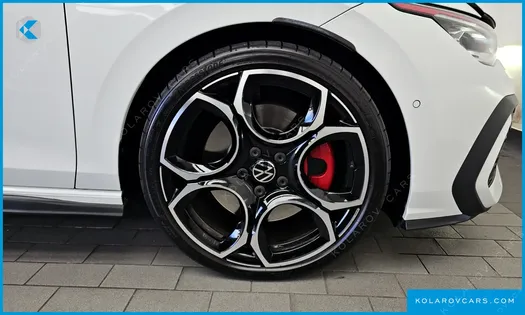 VOLKSWAGEN GOLF 2.0 GTI