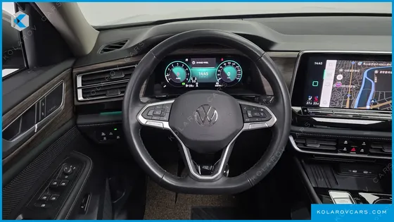 VOLKSWAGEN ATLAS 2.0 TSI R-LINE 6-SEATER
