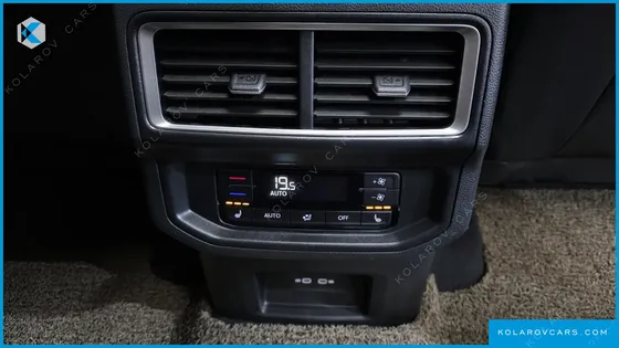 VOLKSWAGEN ATLAS 2.0 TSI R-LINE 6-SEATER