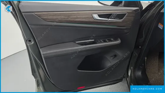 VOLKSWAGEN ATLAS 2.0 TSI R-LINE 6-SEATER