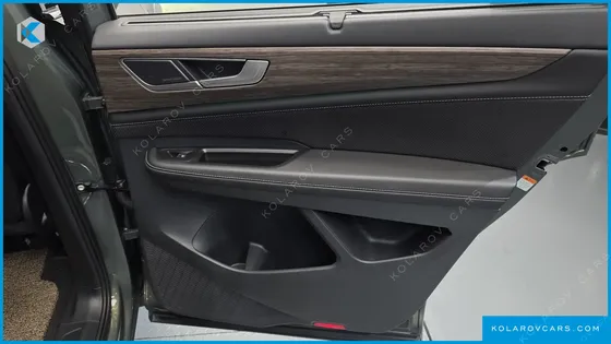 VOLKSWAGEN ATLAS 2.0 TSI R-LINE 6-SEATER