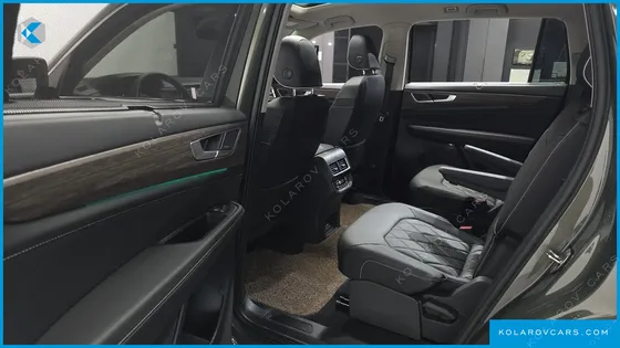 VOLKSWAGEN ATLAS 2.0 TSI R-LINE 6-SEATER