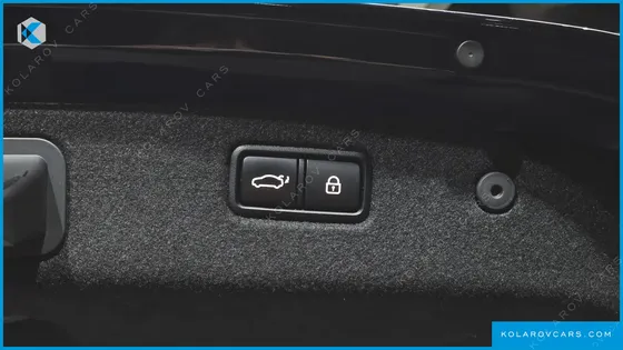 GENESIS G70 2.0T AWD