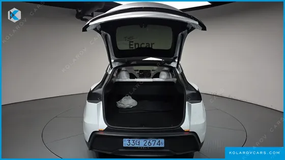 TESLA MODEL Y LONG RANGE AWD