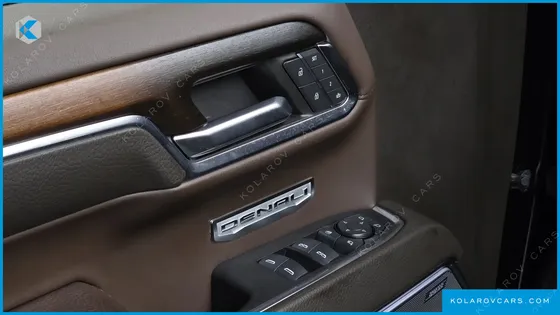 GMC SIERRA DENALI-X