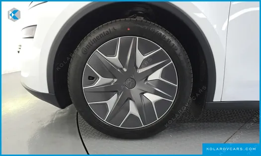 TESLA MODEL Y L LONG RANGE AWD