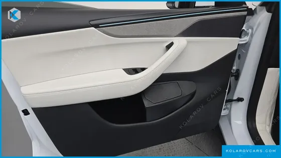 TESLA MODEL Y L LONG RANGE AWD