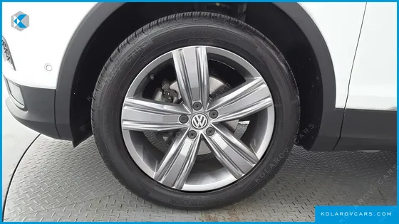 VOLKSWAGEN TIGUAN 2.0 TDI 4MOTION PRESTIGE