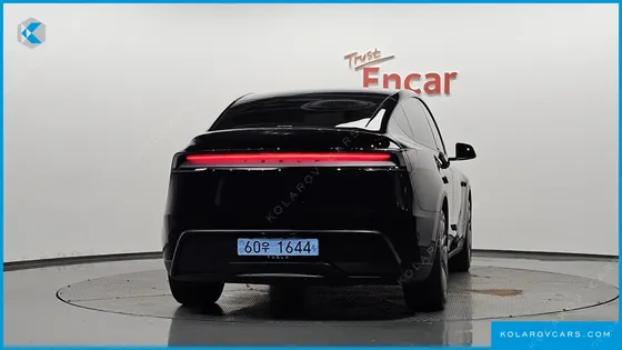 TESLA MODEL Y PREMIUM RWD