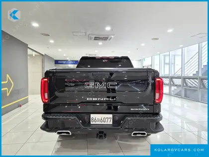 GMC SIERRA DENALI-X