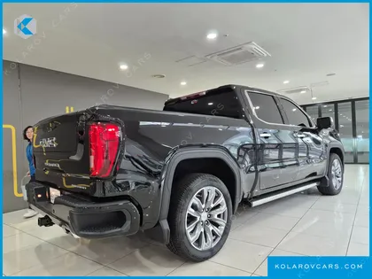 GMC SIERRA DENALI-X