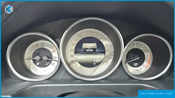 MERCEDES E-CLASS E300 4MATIC AVANTGARDE