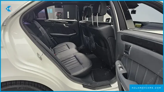 MERCEDES E-CLASS E300 4MATIC AVANTGARDE