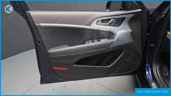 GENESIS G70 2.0T AWD
