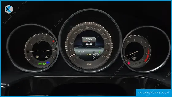 MERCEDES E-CLASS E300 4MATIC AVANTGARDE