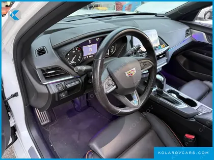 CADILLAC CT4 2.0 SPORT