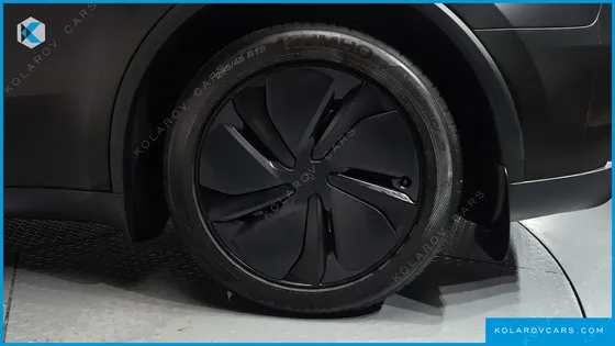 TESLA MODEL Y PREMIUM RWD