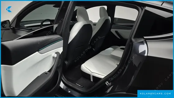TESLA MODEL Y PREMIUM RWD