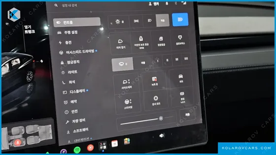 TESLA MODEL Y L LONG RANGE AWD