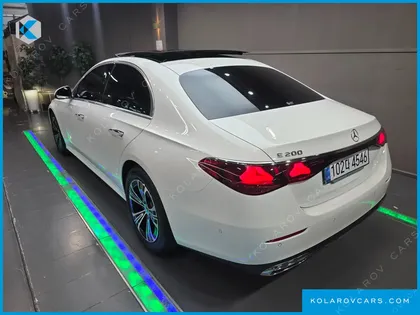 MERCEDES E-CLASS E200 AVANTGARDE