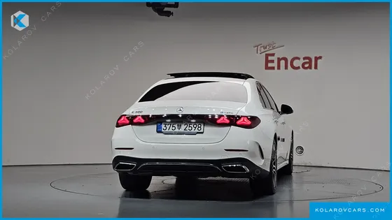 MERCEDES E-CLASS E300 4MATIC AMG LINE